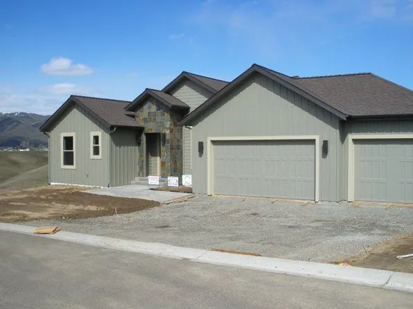 2251 Deer Pointe Dr, Clarkston, WA 99403