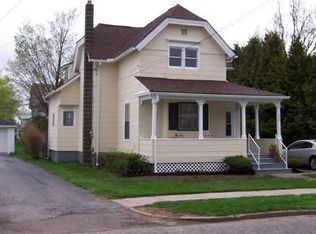 353 W Park St, Albion, NY 14411