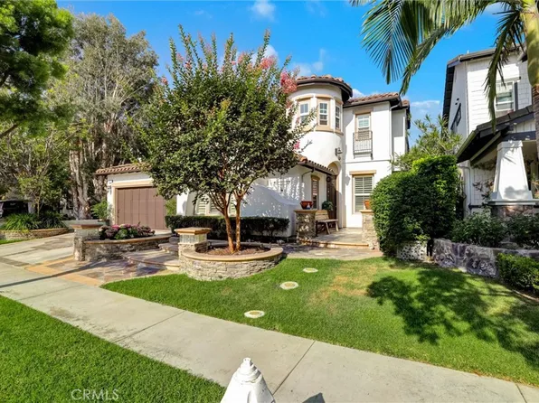 3464 S Crawford Gln, Santa Ana, CA 92704