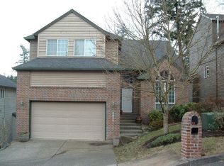 8820 SW 49th Ave, Portland, OR 97219