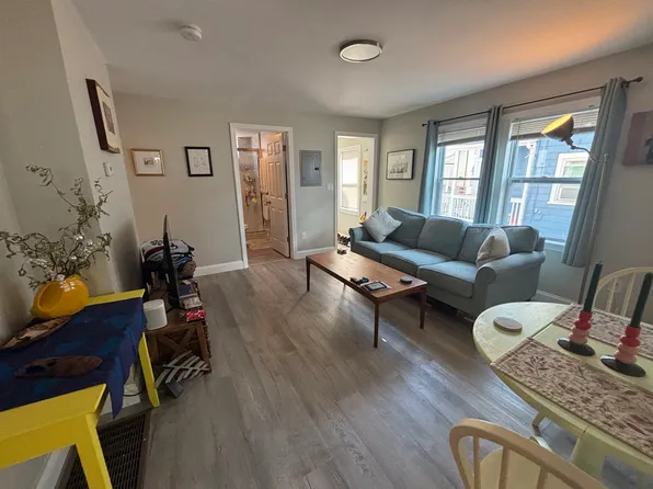 10 Richardson Ter, Somerville, MA 02145