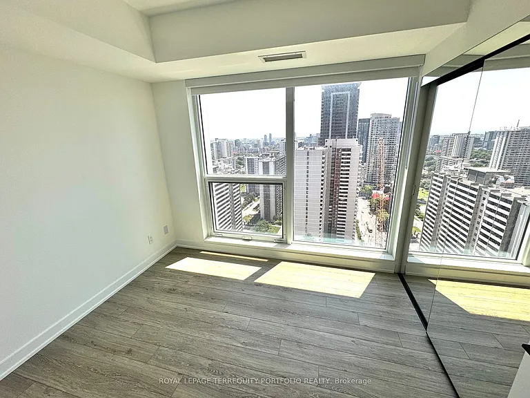 609 Sherbourne St #3102 — Photo 4