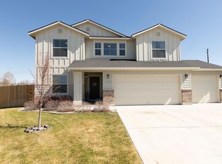 1660 SW Levant Way, Mountain Home, ID 83647