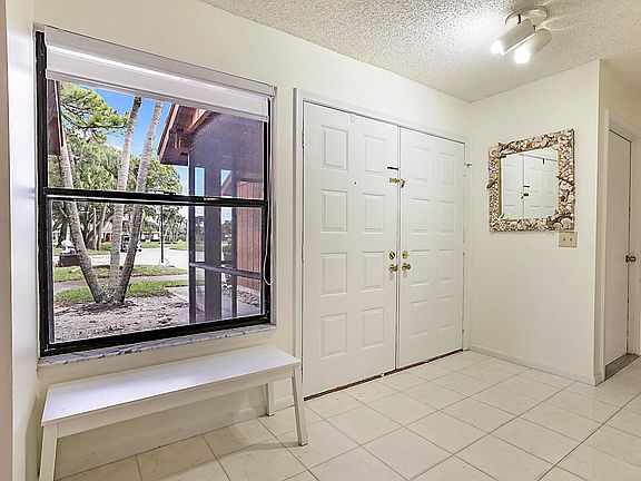 3rd image of 6186 Brandon Street