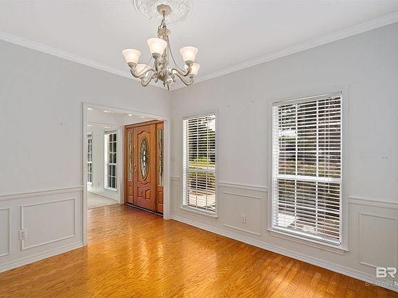 3rd image of 9163 Chasewood Pl