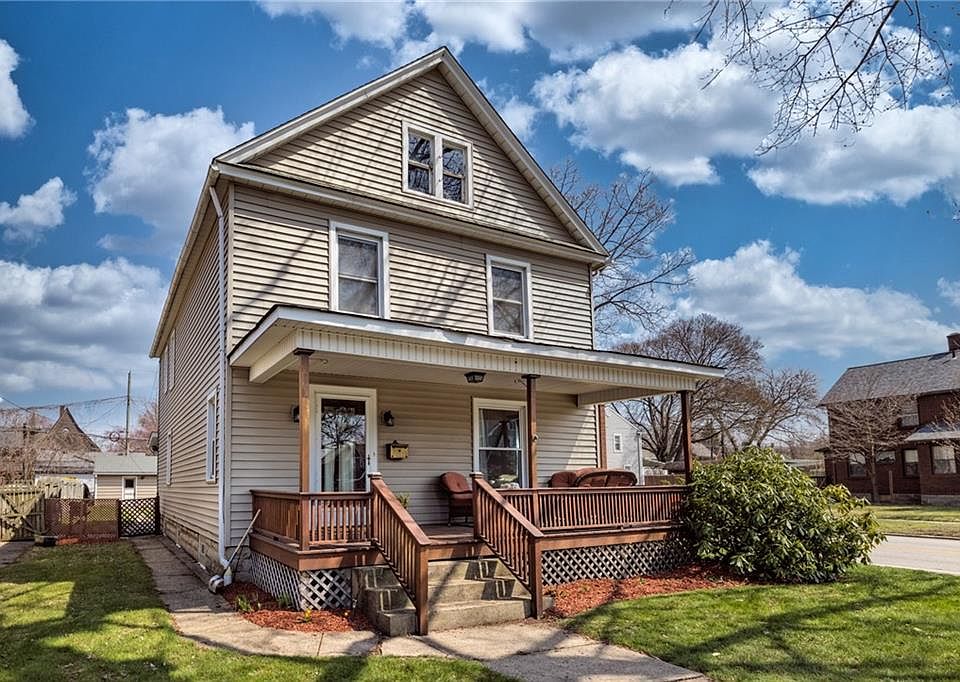 1st image of 545 Lincoln Ave
