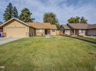 8916 Andrieu Ct, Bakersfield, CA 93311