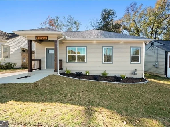 1566 Temple Ave, College Park, GA 30337