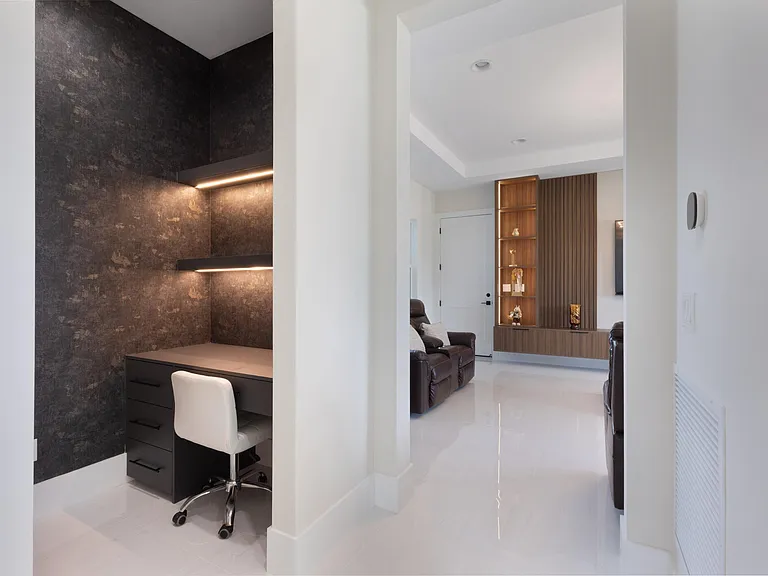 9124 Coral Isles Cir — Photo 34