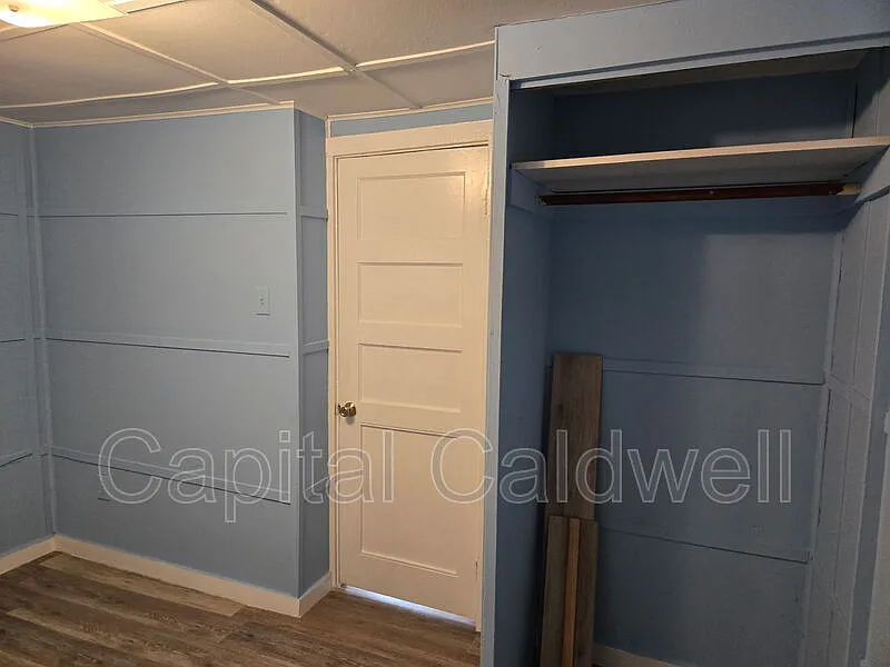 1 bed, 1.0 bath, 550 sqft, $1,000 — Photo 4