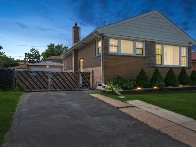 7428 Crawford Ave, Skokie, IL, 60076