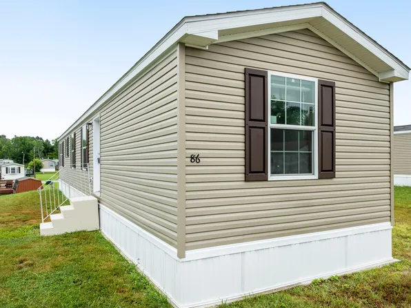 86 Heather Drive, Lewiston, ME 04240
