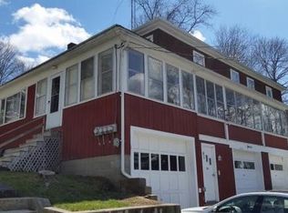 27 Oak St, Keene, NH 03431