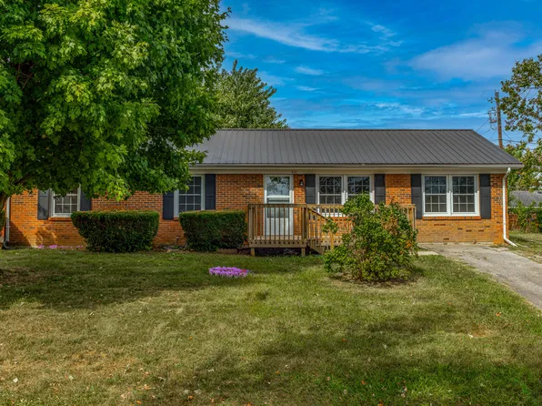 614 Storey Ave, Harrodsburg, KY 40330