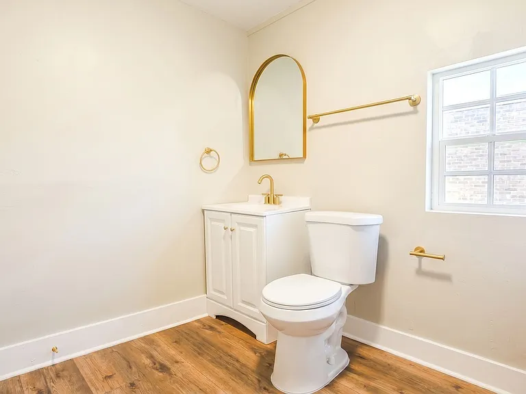 7612 Colgate Ave — Photo 10