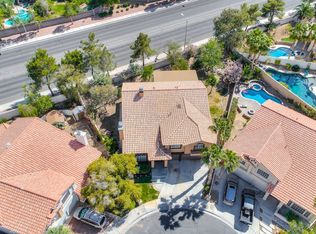 1 Oak Hollow Ct, Henderson, NV 89074