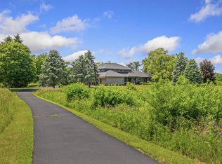 N1825 Townhall ROAD, Walworth, WI 53184