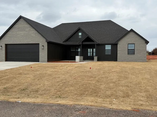 2094 Kaylee Rd, Blanchard, OK