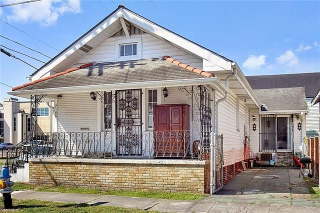 1st image of 2100 Dabadie St