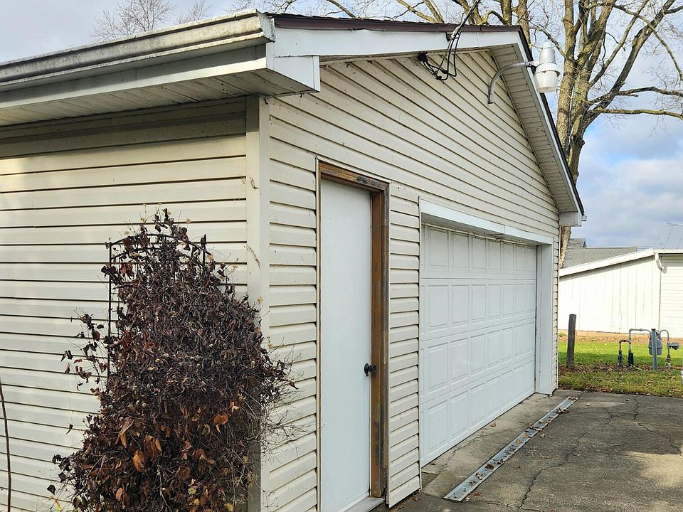 564 Barnhart Rd, Troy, OH 45373 Zillow