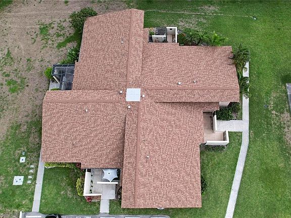4th image of 6204 Principia DR #1