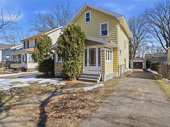 2nd image of 34 Van Bergh Ave