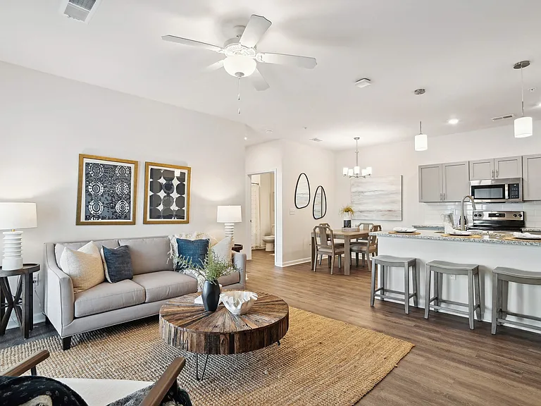 Beaumont Oaks at Porters Neck Apartments & Townhomes — Photo 24