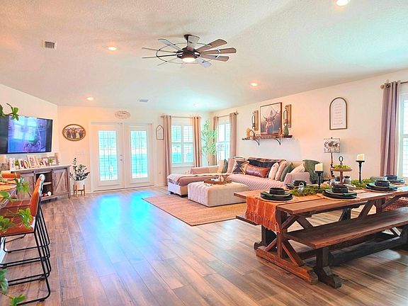 5th image of 11189 Buckner Ln