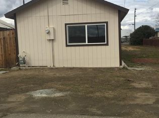 37A G St, Lemoore, CA 93245