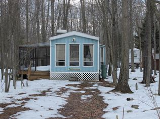 155 Birchy Brook Dr, Milford, PA 18337