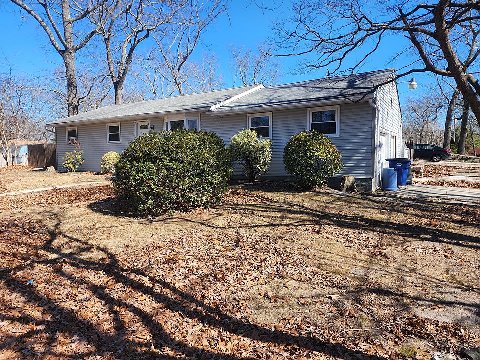 1st image of 1200 E Lakeshore Dr