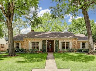 12710 Pebblebrook Dr, Houston, TX 77024