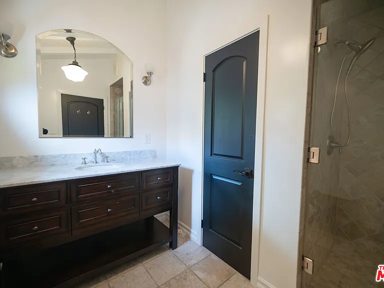 503 N Greencraig Rd — Photo 25