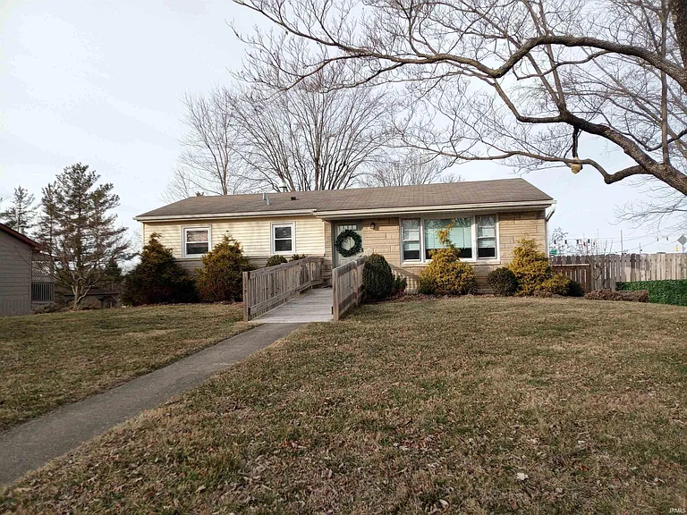 310 S Wynnedale Dr — Photo 1