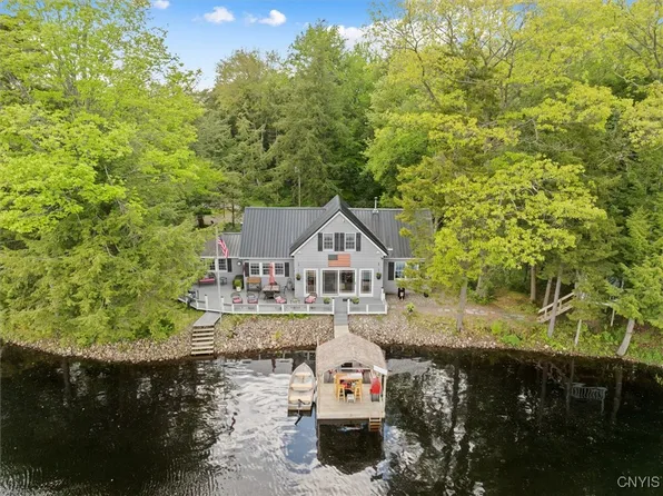 227 Spruce Dr N, Little Falls, NY 13365