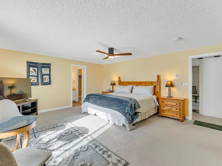 3790 Meadow Wood Rd — Photo 21