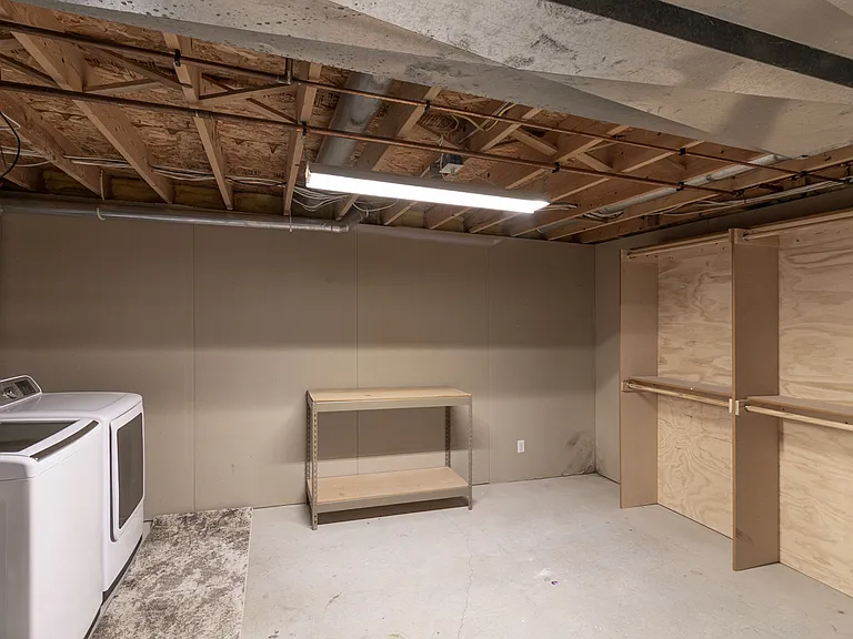 17802 Olive St — Photo 17
