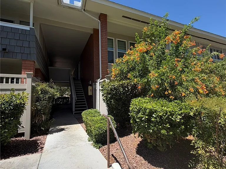 650 Oakmont Ave #2113 — Photo 18