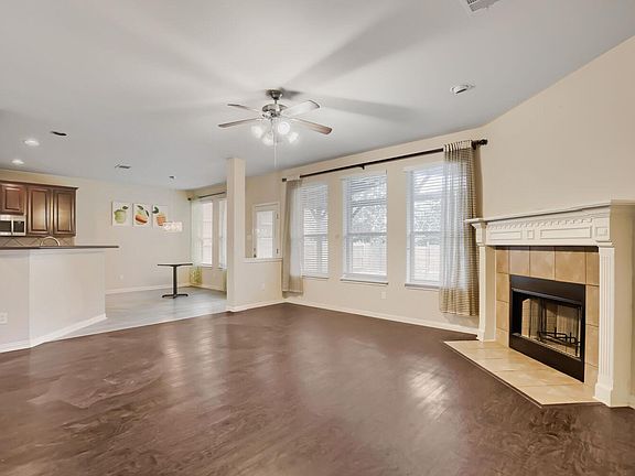 3rd image of 9632 Morgan Creek Dr