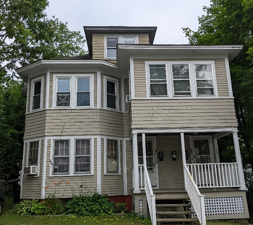 1st image of 58 Sullivan St #2