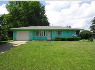 1304 5th St W, Milan, IL