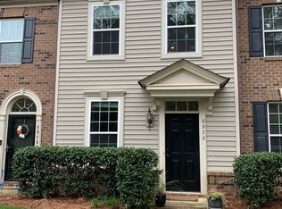 6972 Colonial Garden Dr, Huntersville, NC 28078