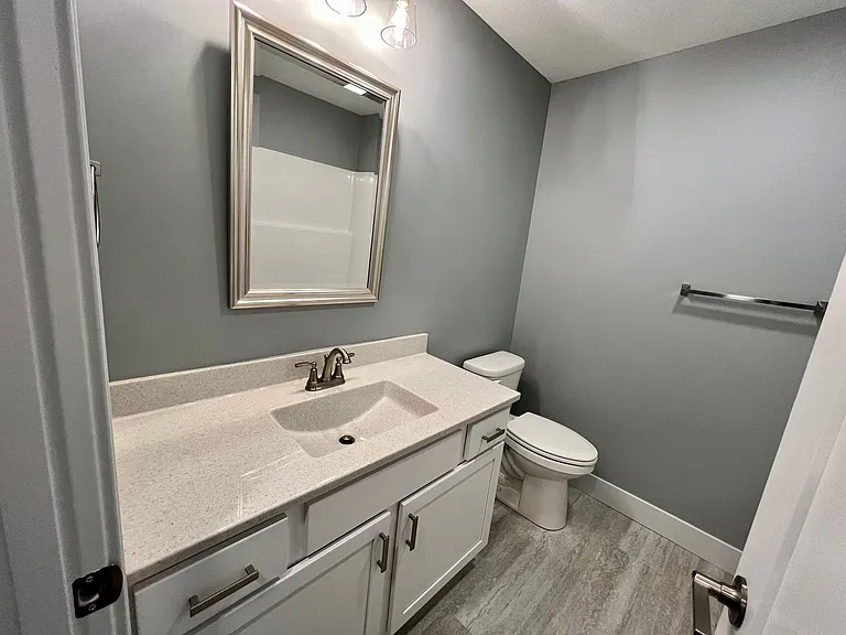 4647 Pierce Dr — Photo 14