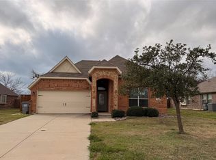 3233 Clear Springs Dr, Forney, TX 75126