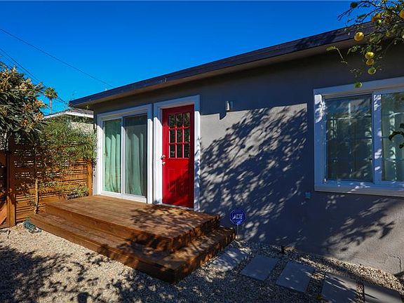 3rd image of 4248 Inglewood Blvd