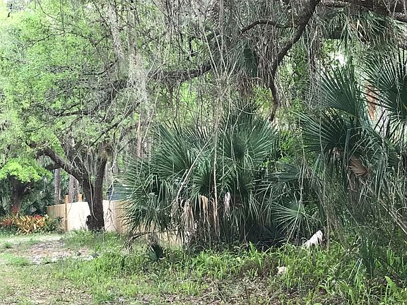 2nd image of 17413 Iago Ave