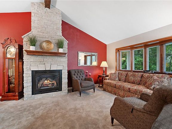 2nd image of 113 Loire Valley Dr