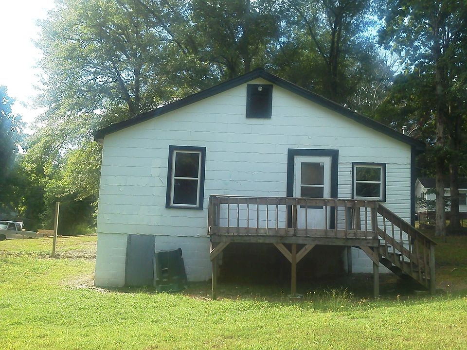 1st image of 1210 W Walnut Ave