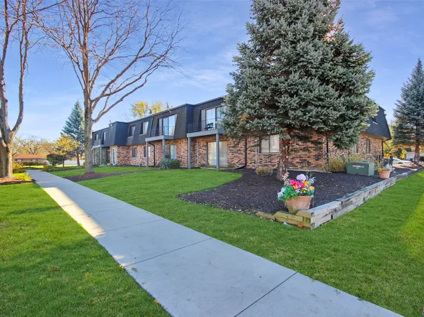 830 E 191st Pl APT 709, Glenwood, IL 60425