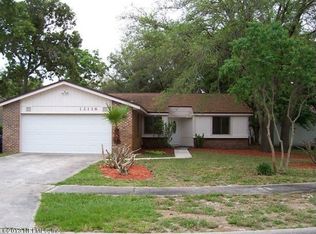 12116 Roundham Ln N, Jacksonville, FL 32225